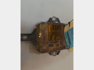Airbag Sensor Module - Toyota Kluger 2004