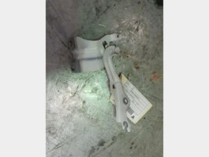 Bonnet Hinge/Strut - Mazda 3 2010