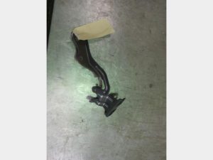 Bonnet Hinge/Strut - Nissan Xtrail 2012