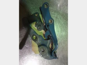 Bonnet Hinge/Strut - Toyota Camry 2010
