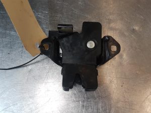 Door/boot/gate Lock - Holden Statesman/caprice 2008