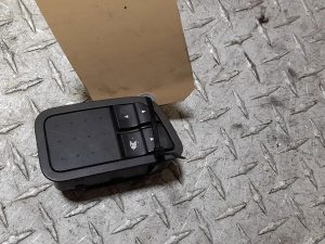 Driver Master Power Window Switch - Ford Falcon 2008