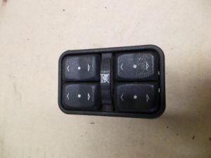 Driver Master Power Window Switch - Holden Astra 2003