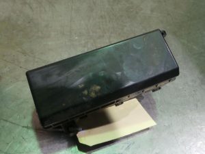 Fuse Box - Mitsubishi Triton 2012