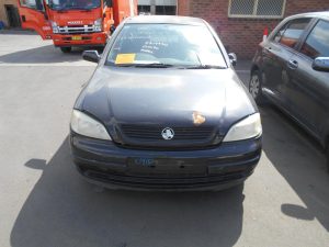 Grille Black - Holden Astra 2003