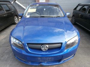 Grille - Holden Commodore 2008
