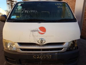 Grille - Toyota Hiace 2008