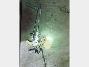 Left Front Window Regulator Motor - Subaru Liberty 2002