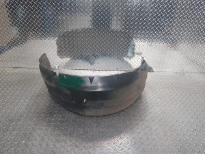 Left Guard Liner - Subaru Liberty 2004