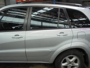 Left Rear Door Window - Toyota Rav4 2002