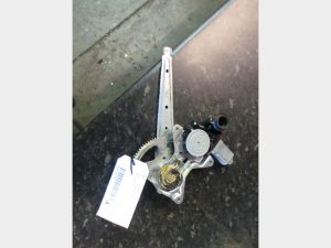 Left Rear Window Regulator Motor - Toyota Camry 2003