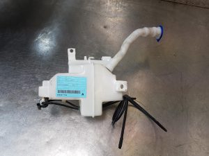 Overflow Bottle - Mazda 2 2019