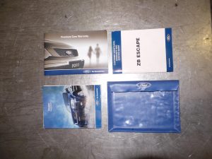 Owners Handbook - Ford Escape 2005