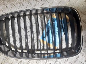 Radiator Grille (RH) Chrome - Bmw 1 Series 2007
