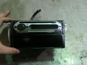 Radio/CD/DVD/SAT/TV - Kia Carnival/grand Carnival 2002