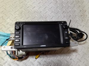 Radio/CD/DVD/SAT/TV - Toyota Tarago 2011