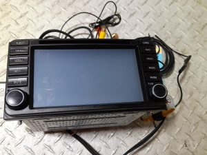 Radio/CD/DVD/SAT/TV - Toyota Yaris 2014