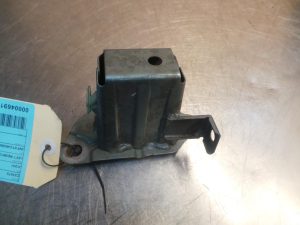 Rear Bar Reinforcement Bracket (LH) - Mitsubishi Outlander 2008