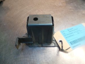 Rear Bar Reinforcement Bracket (RH) - Mitsubishi Outlander 2008