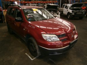 Right Front Door Window - Mitsubishi Outlander 2004