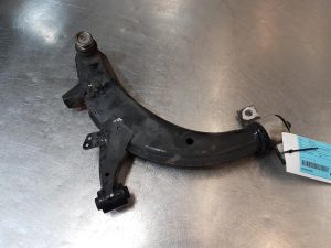 Right Front Lower Control Arm - Subaru Impreza 2006