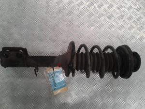 Right Front Strut - Holden Crewman 2006